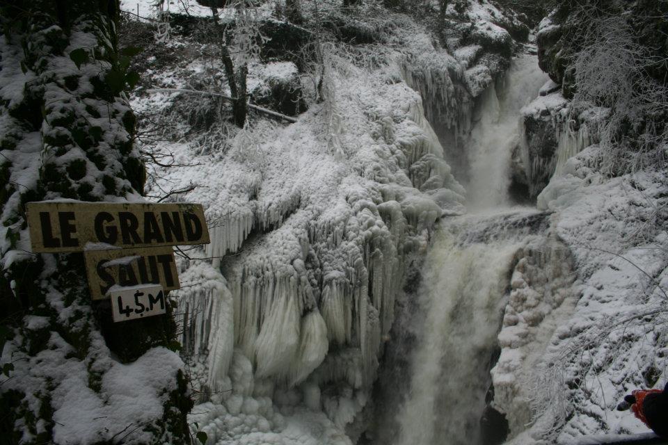 L'Hostellerie De La Vallee Gimel-les-Cascades Εξωτερικό φωτογραφία